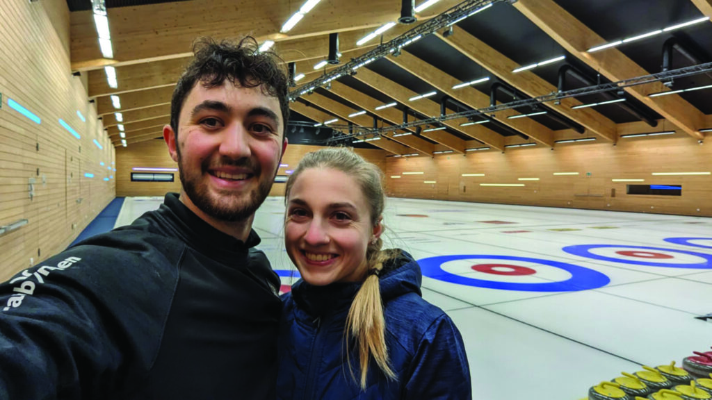 Mauro Gilardi und Selina Witschonke, beide nationale Spitze in ihrem angestammten Sport, sind seit über einem Jahr ein Paar. «Curling und Golf harmonieren bestens» - das stimmt ganz offensichtlich! 